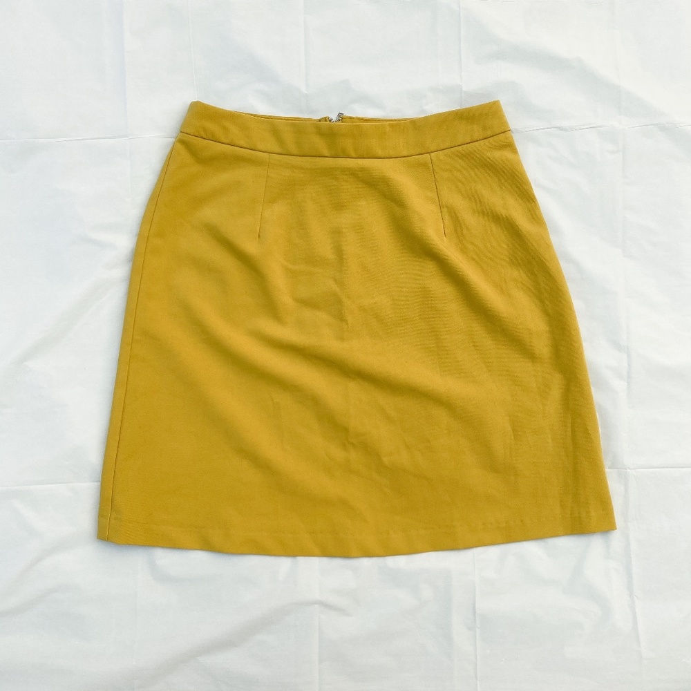 Retro looking Yellow A line mini skirt